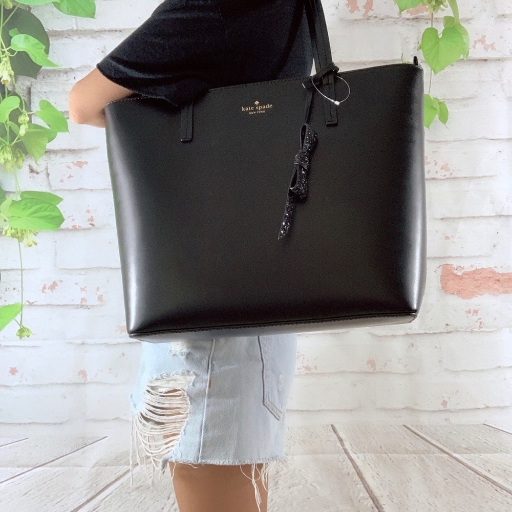 ❗️LAST ONE❗️Kate Spade Karla Seton Drive Tote - Picture 5 of 6